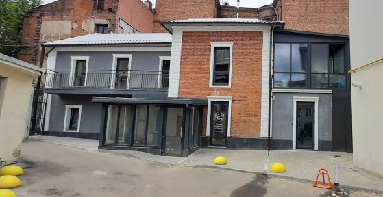 ПРОДАЄТЬСЯ приміщення навпроти ТРЦ NIKOLSKY, у самому центрі міста Харкова