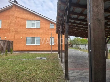 Оренда 2х поверхового будиноку. Село В. Олександрівка. Бориспільський р-н. Ремонт, меблі, техника.