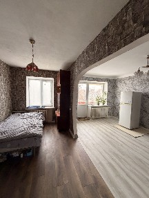 Квартира в центрі, вул. Коцюбинського