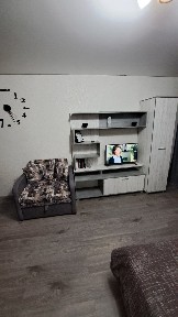 Подобово квартира з гарним ремонтом в центрі міста Конотоп!