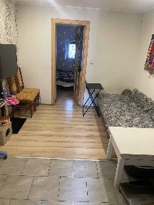 Продам 2 комнатный дом на Черёмушках.