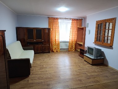Продаж 1-кімнатної квартири 40.7 м², Металургів вул., 32Б