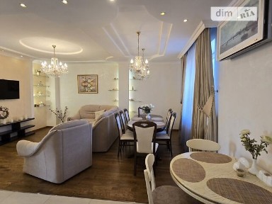 Продаж 3к квартири 89.3 кв. м на вул. Франка Івана • ID 35018214
