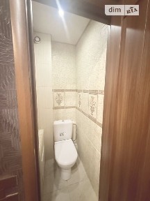 Продаж 3к квартири 71.5 кв. м на просп. Перемоги 28 • ID 35018100