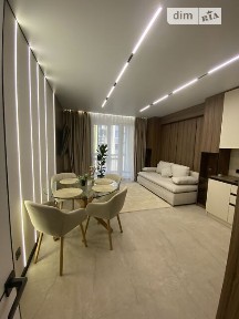 Продаж 2к квартири 71.5 кв. м на вул. Угорська 12А • ID 35017928