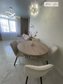 Продаж 2к квартири 72 кв. м на вул. Смакули 8 • ID 35016293