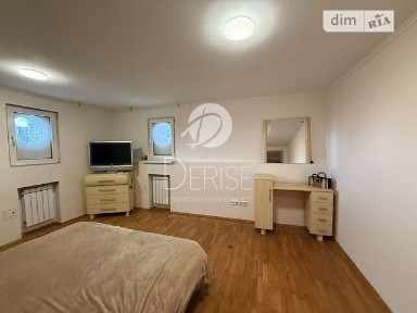 Продаж 5к квартири 150 кв. м на вул. Гоголівська 27 • ID 35015435