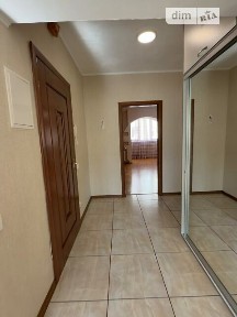 Продаж 2к квартири 70 кв. м на вул. Літературна • ID 35015425