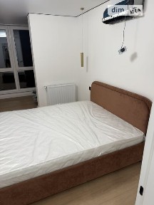 Продаж 3к квартири 100 кв. м на просп. Бандери Степана 46-48 • ID 35015037