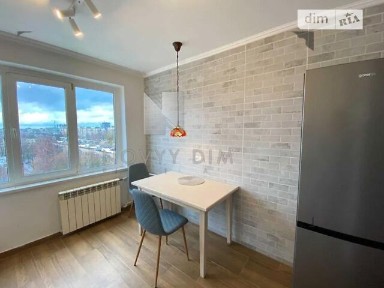 Продаж 3к квартири 64.4 кв. м на вул. Наукова 33 • ID 35015049