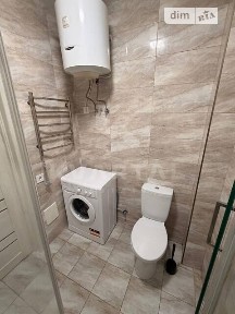 Продаж 1к квартири 39 кв. м на вул. Університетська 3/3, кв. 74 • ID 35014897