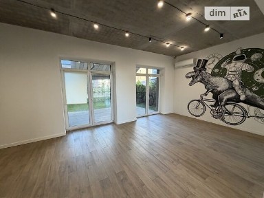 Продаж 3к квартири 209.6 кв. м на вул. Пасічна 154А • ID 35014076