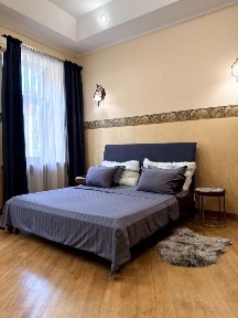 Ексклюзивна 3-кімнатна квартира в історичному центрі столиці, вул. Гетьмана Павла Скоропадського, 1
