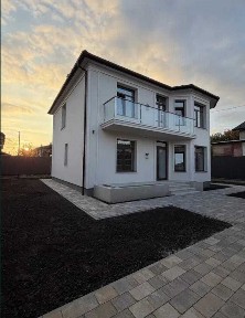 Продаж сучасного будинку в с. Бартатів, біля Конопниці