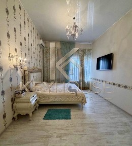 Аренда 3 ком кв •130 м2 •ЖК Садовая горка •Паркинг•Генератор• Научная• Центр