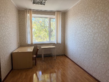 Офісне приміщення в Житомирі, 17м