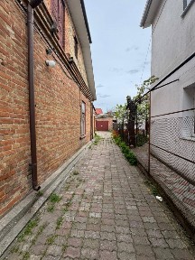 Продам румынский дом в центре улица Измаильская