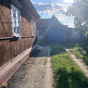 Продається будинок в смт Володимирець, вул. Вишнева, 52