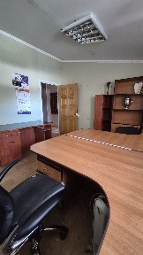 Оренда нежилого приміщення вул І Сірка