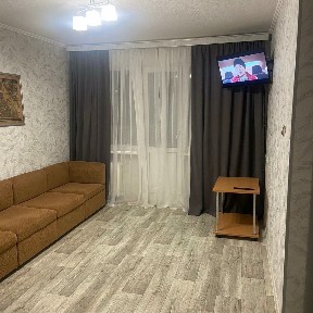 Подобово, погодинно 1-кімнатна квартира центр Чернігова