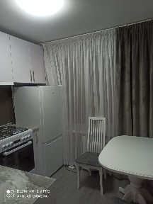 Здам подобово квартиру. Світло не вимикають.