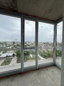 Продаж просторої 2-кімнатної квартири в цегляному будинку, мікрорайон Жовтневий!
