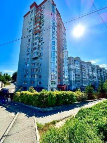 Продаж 1-кімнатної квартири 43 м², Тополина вул., 7А