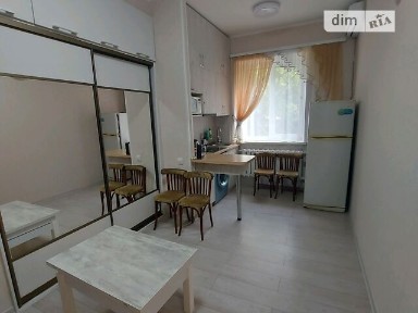 Продаж 2к квартири 25.4 кв. м на вул. Віталія Гуляєва 6 • ID 35019168
