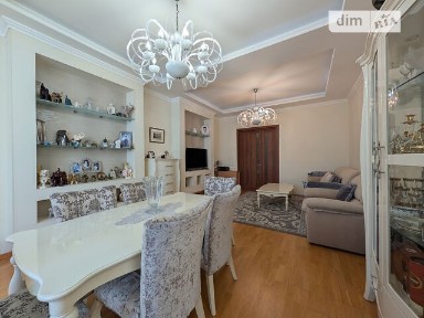 Продаж 3к квартири 133.7 кв. м на бул. Французький 2 • ID 35018985