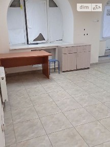 Продаж офісного приміщення 59 кв. м. на 1 поверсі на вул. Сумська 80, чотириповерхова будівля • ID 35019150