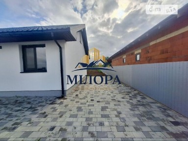 Продаж 1 поверхового будинку з ділянкою на 10 соток, 240 кв. м, 2 кімнати, на травнева • ID 35019424