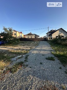 Продаж 1 поверхового будинку з ділянкою на 5.5 сотки, 80 кв. м, 3 кімнати, на вул. Сергія Короля 25 • ID 35019079