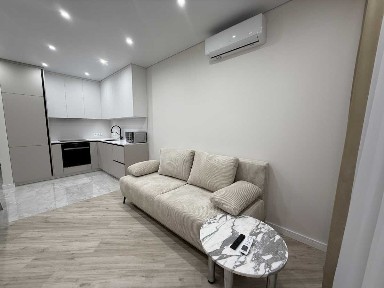Оренда 1-кімнатної квартири 45 м², Сім'ї Крістерів вул., 2