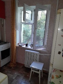 Здам Довгостроково Чудову 1 кімнатнатну квартиру Ніщинського 10. Метро 