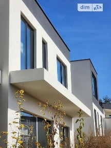 Продаж 2 поверхового таунхауса з ділянкою на 3 сотки, 220 кв. м, 3 кімнати, на вул. Кар'єрна • ID 35019991