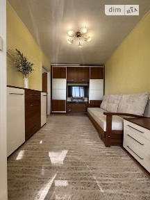 Продаж 2к квартири 49 кв. м на вул. Космонавтів 4 • ID 35020536