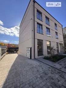 Продаж 2к квартири 65 кв. м на вул. Васильченка Степана • ID 35020081