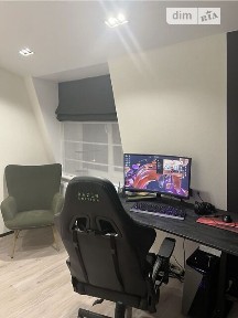 Продаж 3к квартири 100 кв. м на вул. Героїв Крут • ID 35019966