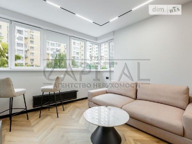 Продаж 1к квартири 54 кв. м на вул. Андрія Верхогляда 12 • ID 35019874