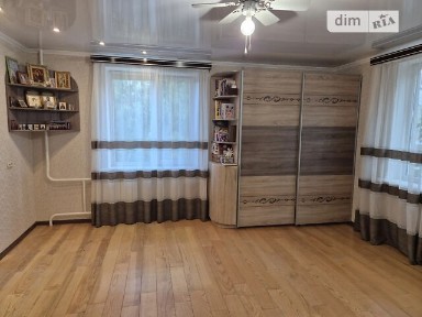 Продаж 1к квартири 38 кв. м на мкр. Будівельників 44 • ID 35019785