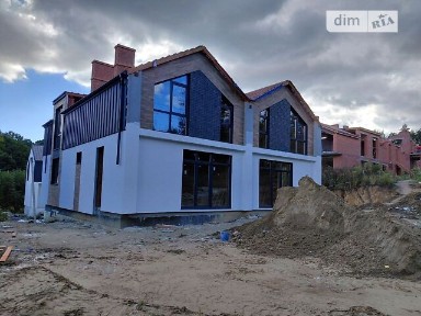 Продаж 2 поверхового дуплекса з ділянкою на 3.8 сотки, 181 кв. м, 4 кімнати, на 6-й пров. Заозерний • ID 35020030