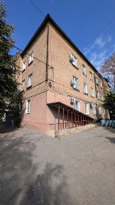 Продам двокімнатну квартиру вул. Преображенська