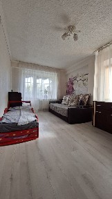 Продам 1 кім квартиру з газовим опаленням