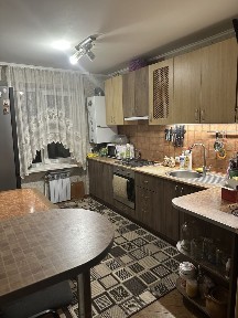 Продаж 3 кімнатої квартири 61кв. м Л. Українки (Десна)