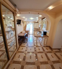 Сдам 1ую квартиру Таирова, Вильямса 59 (Чикаленко).Газ. Этаж 4