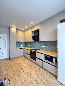 Продам 3 кімнатну квартиру з ремонтом і меблями в місті Ірпінь! БЕЗ КОМІСІЇ ДЛЯ ПОКУПЦЯ! Мінімальне оформлення! Державні програми!