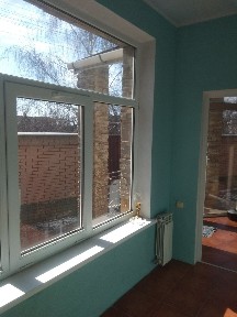 Здається півбудинка в центрі міста ДЛЯ РОДИНИ