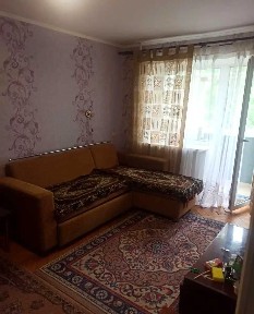 Сдам 2 ком, квартиру недалеко от метро Армейская + гараж