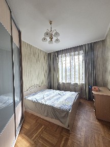 Сдам 2х к. кв Центр, метро Левада, Защитников Украины