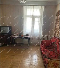 Трикімнатна квартира у центрі міста